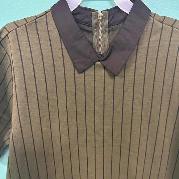 Dress with back zipper warm wear for winter product from oversea - Picture 2 of 3